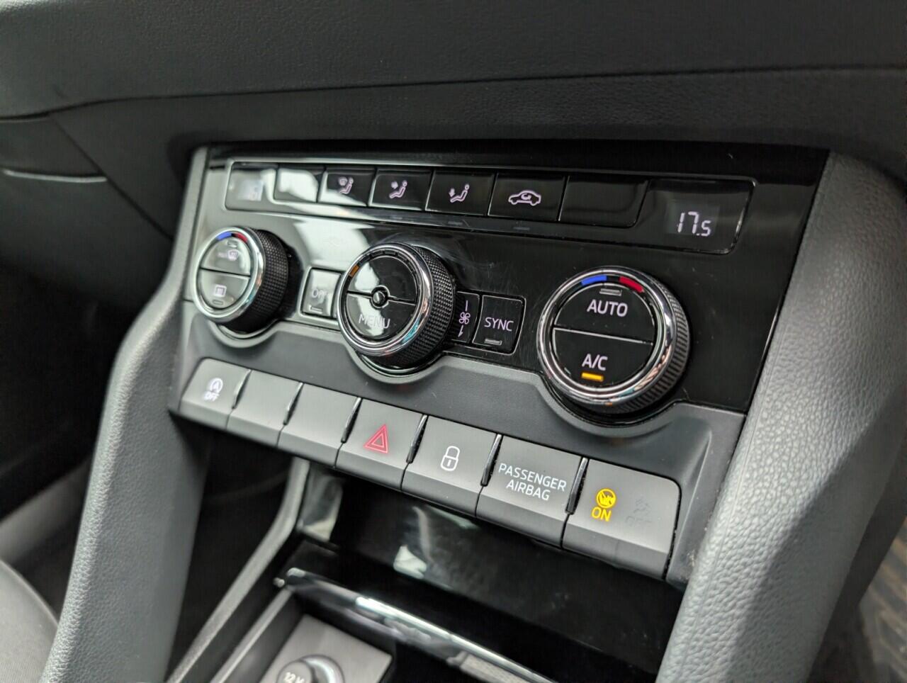 Used Skoda Karoq 2019 for sale - 76446463: Photo 15