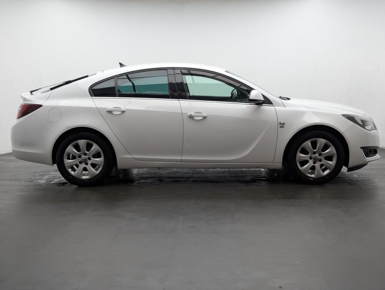 Used Vauxhall Insignia for sale - 77091817: Photo 9