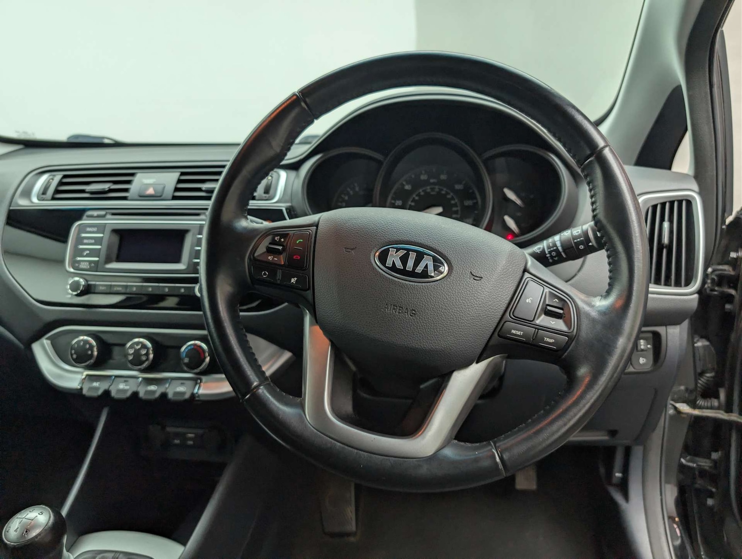 Used Kia Rio 2016 for sale - 77821722: Photo 26