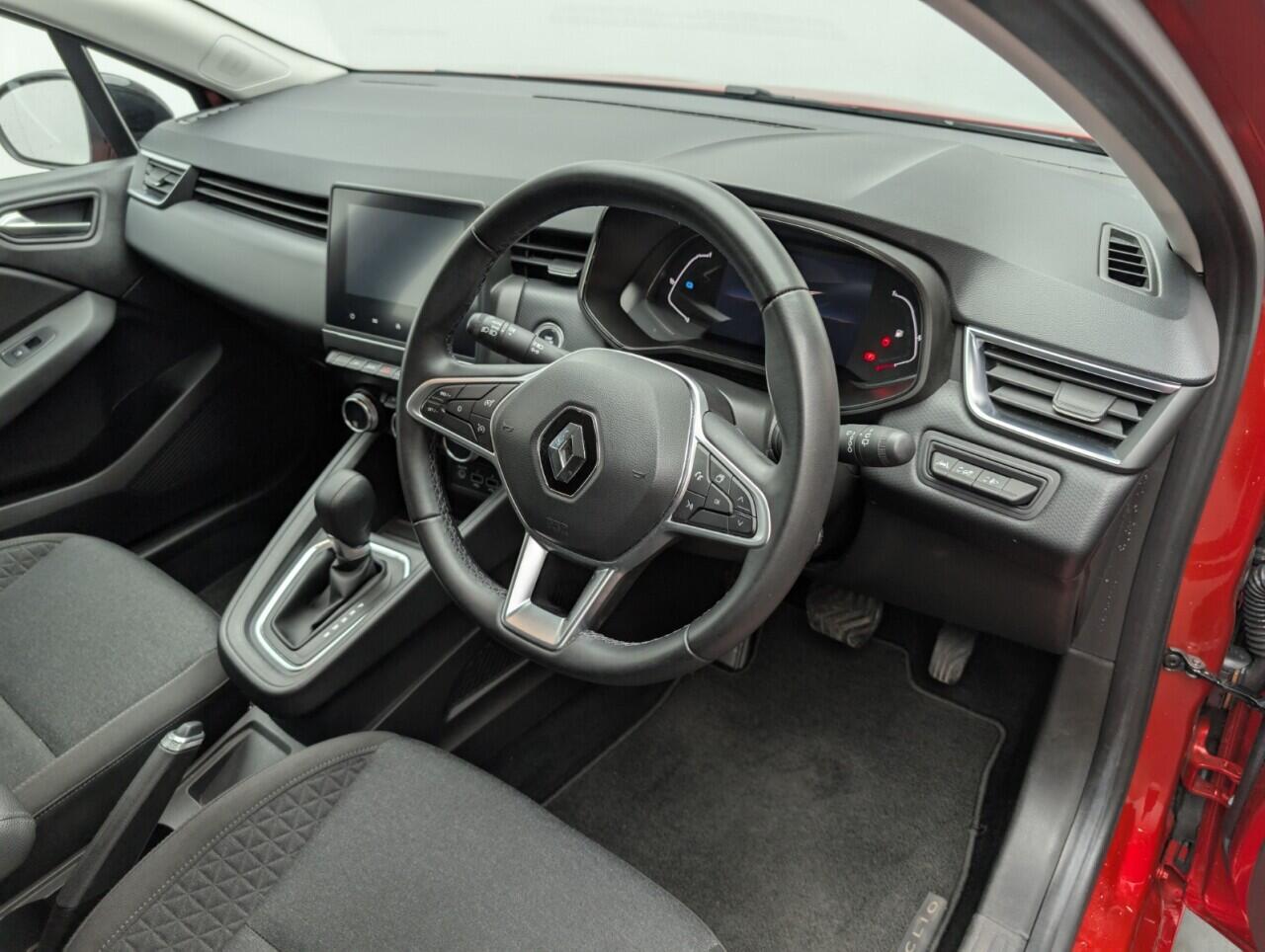 Used Renault Clio 2023 for sale - 76422700: Photo 10