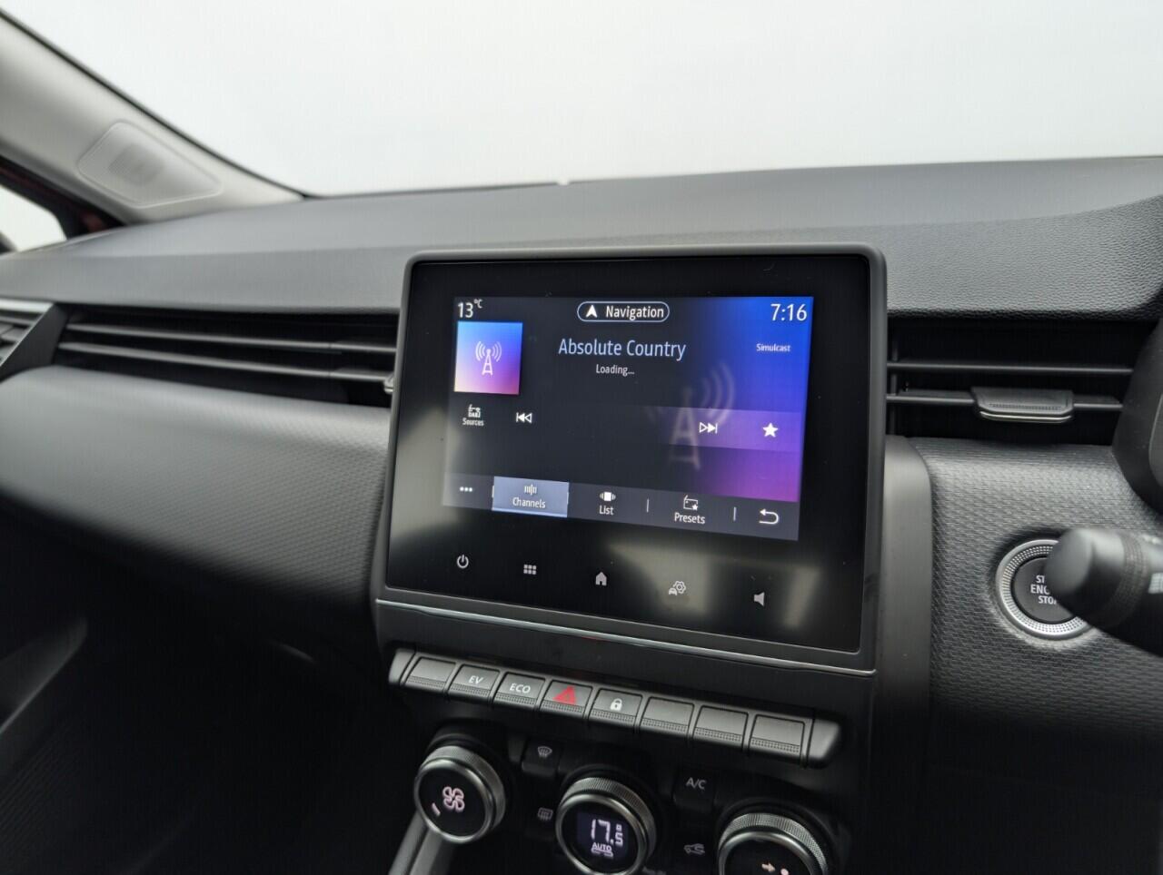 Used Renault Clio 2023 for sale - 76422700: Photo 13