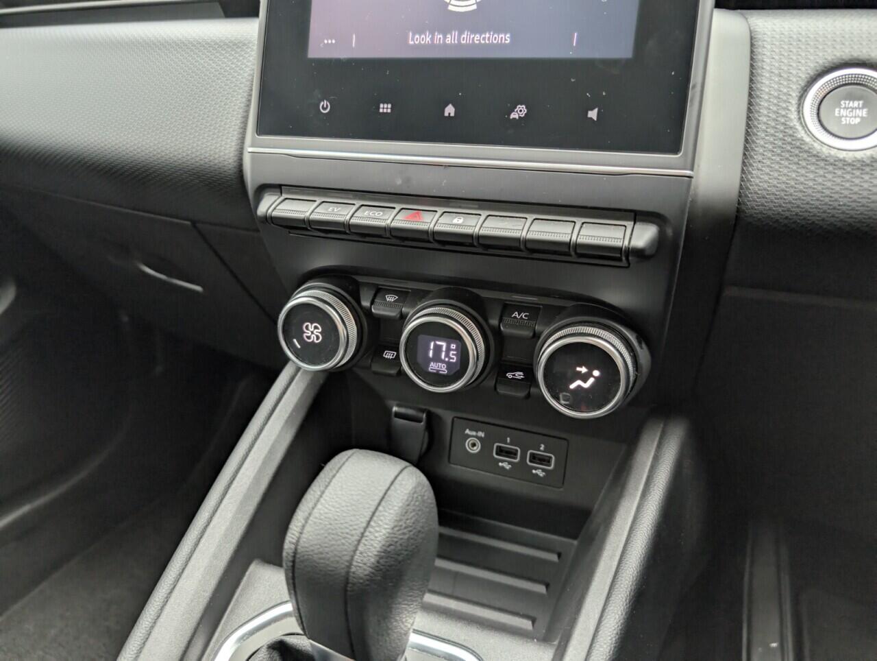 Used Renault Clio 2023 for sale - 76422700: Photo 15