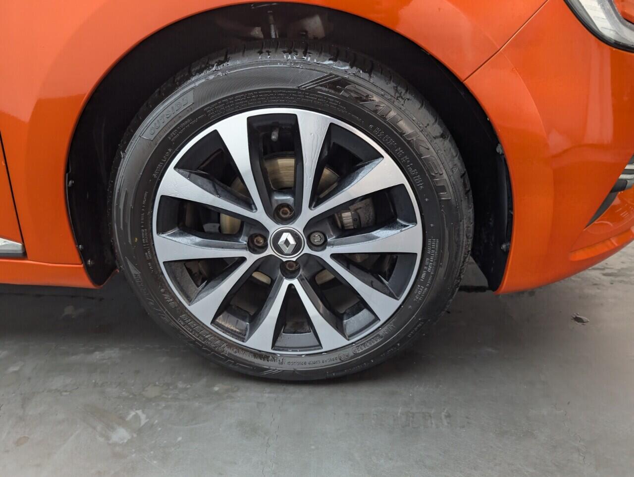 Used Renault Clio 2020 for sale - 76992902: Photo 10