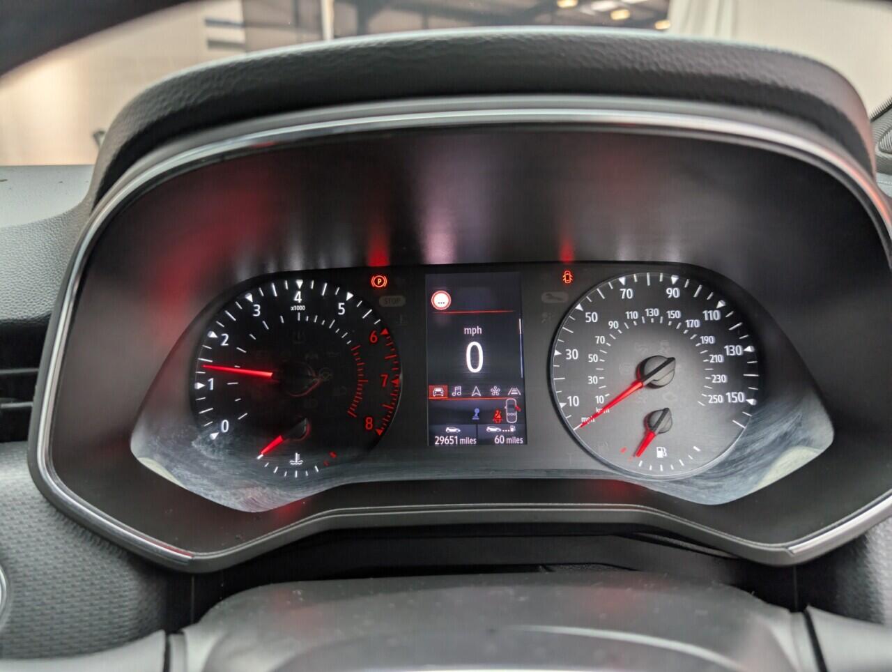 Used Renault Clio 2020 for sale - 76992902: Photo 19