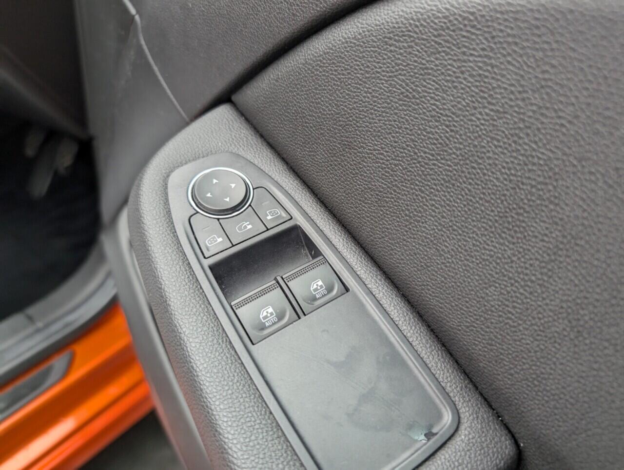 Used Renault Clio 2020 for sale - 76992902: Photo 23