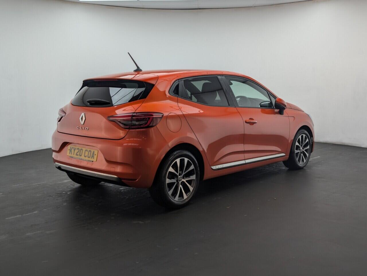 Used Renault Clio 2020 for sale - 76992902: Photo 8