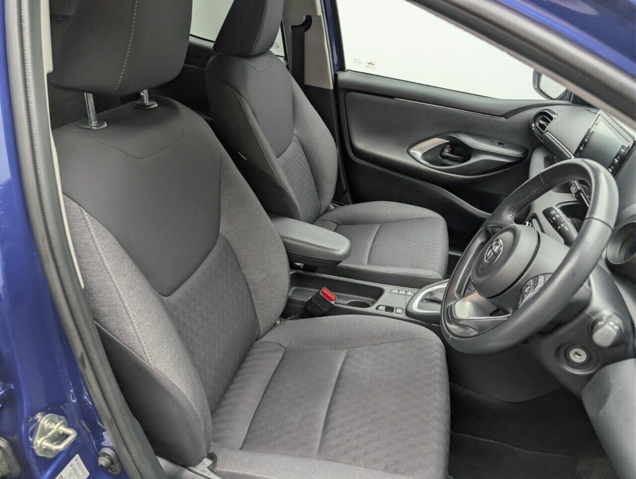 Used Toyota Yaris 2021 for sale - 77074552: Photo 12