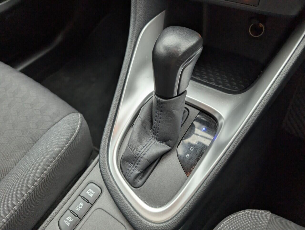 Used Toyota Yaris 2021 for sale - 77074552: Photo 17