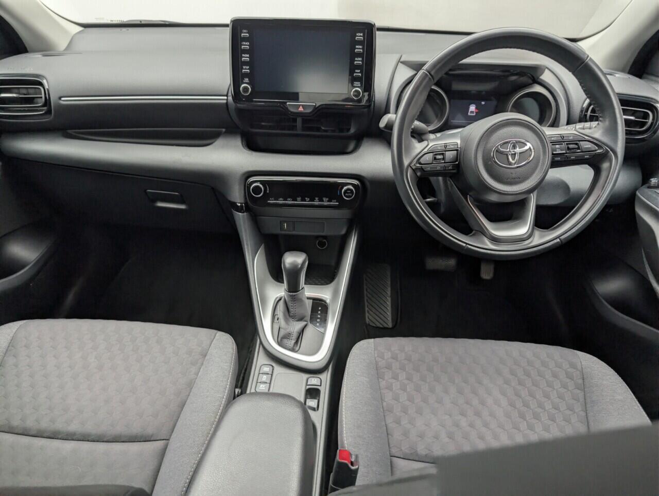 Used Toyota Yaris 2021 for sale - 77074552: Photo 24