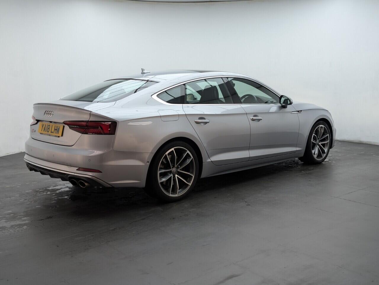 Used Audi A5 2018 for sale - 76926753: Photo 8