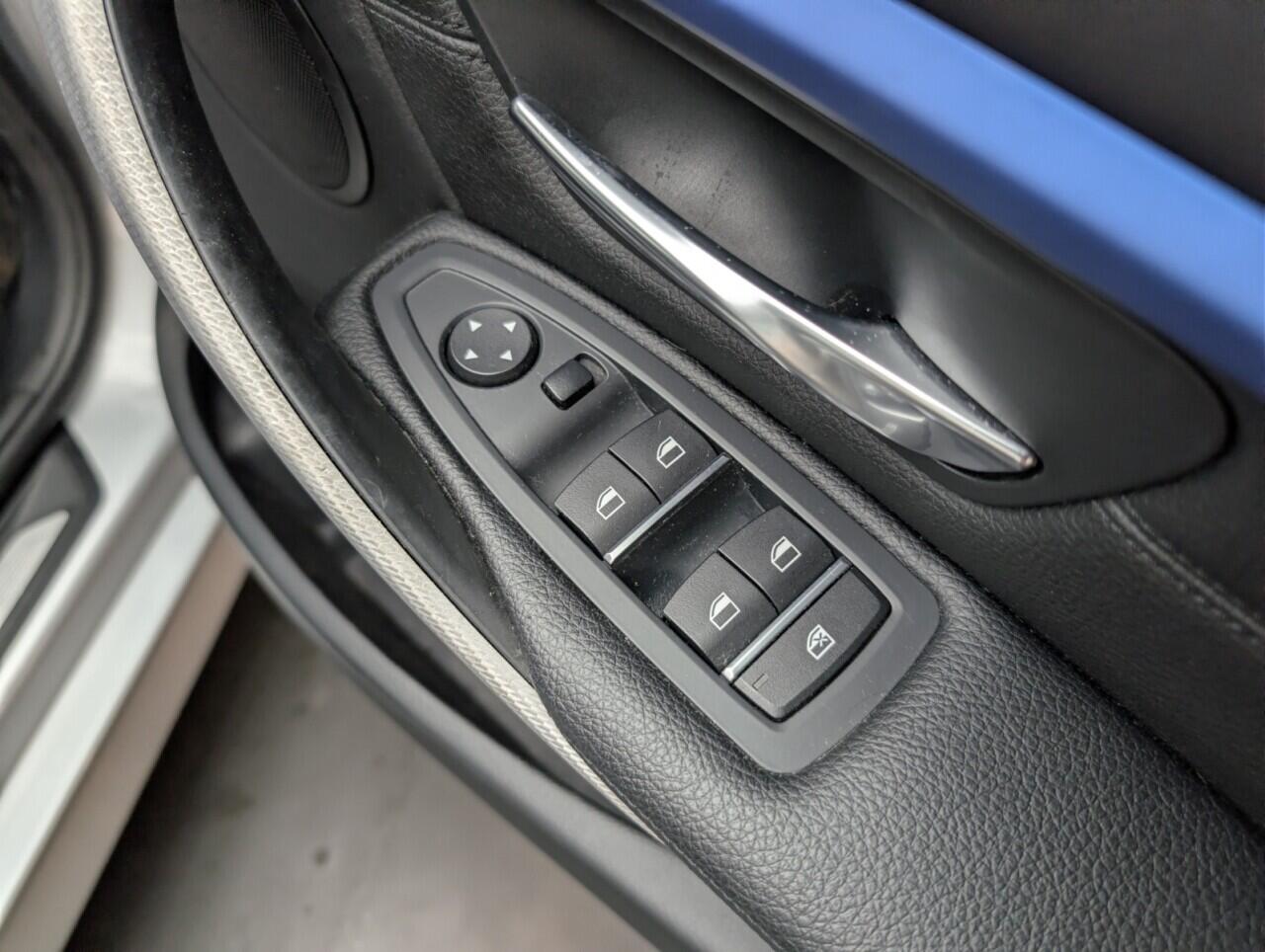 Used BMW 3 Series 2017 for sale - 76561388: Photo 21