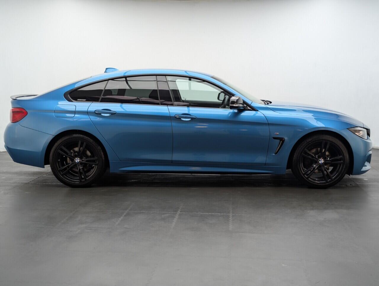 Used BMW 4 Series 2018 for sale - 76537613: Photo 9