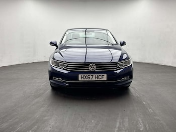 Used Volkswagen Passat 2017 for sale - 79333074: Photo