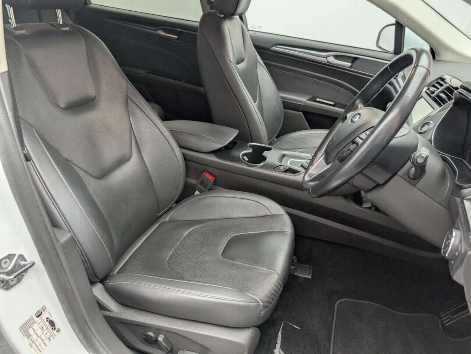 Used Ford Mondeo 2020 for sale - 77920680: Photo 14