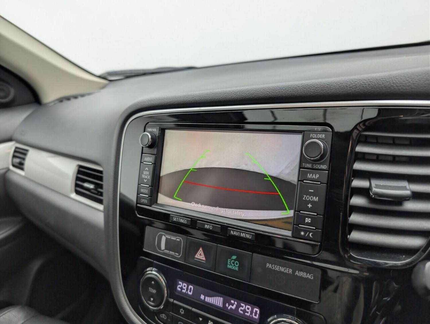 Used Mitsubishi Outlander 2015 for sale - 77902986: Photo 19