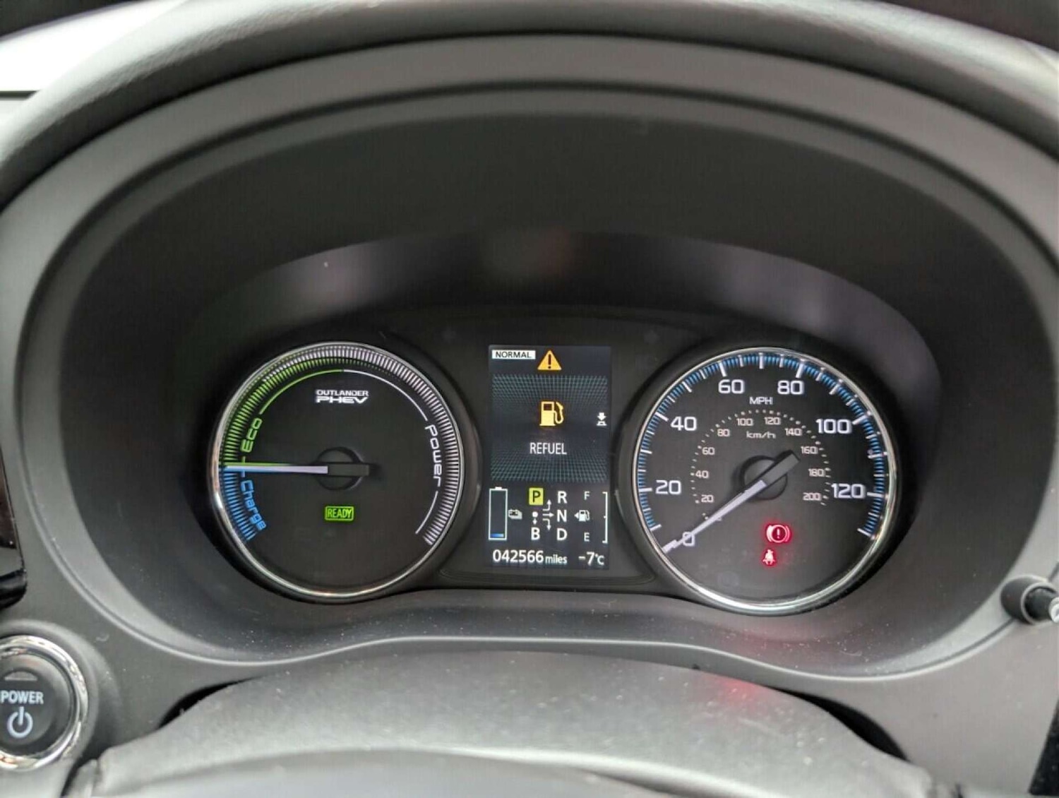 Used Mitsubishi Outlander 2015 for sale - 77902986: Photo 22