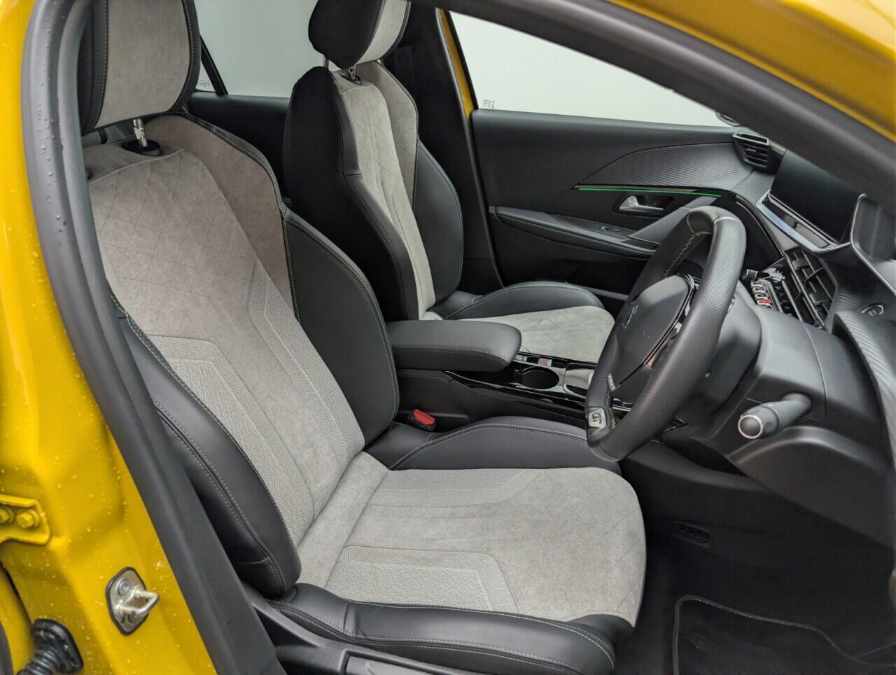 Used Peugeot E-208 2021 for sale - 76781802: Photo 12