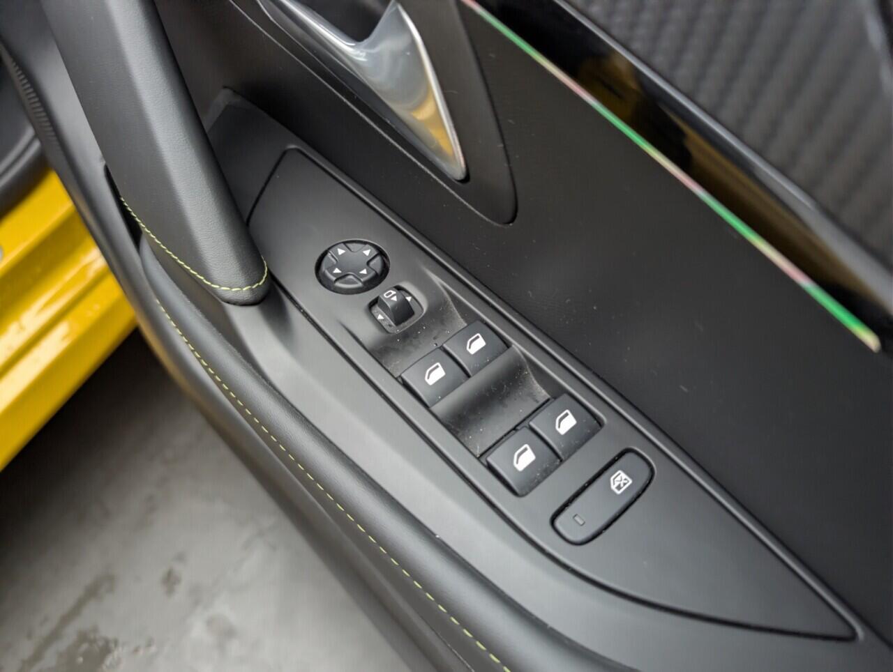 Used Peugeot E-208 2021 for sale - 76781802: Photo 20