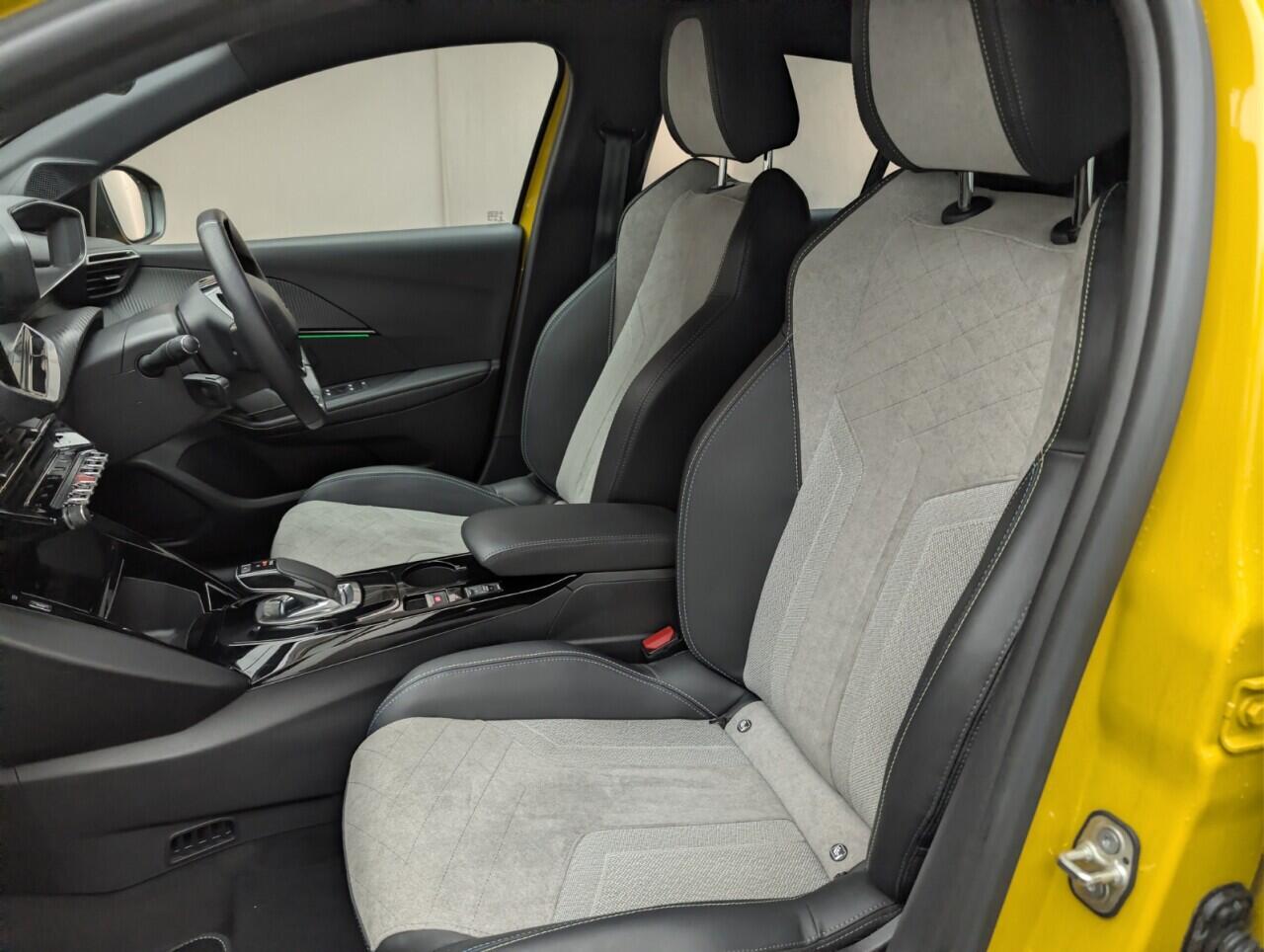 Used Peugeot E-208 2021 for sale - 76781802: Photo 26