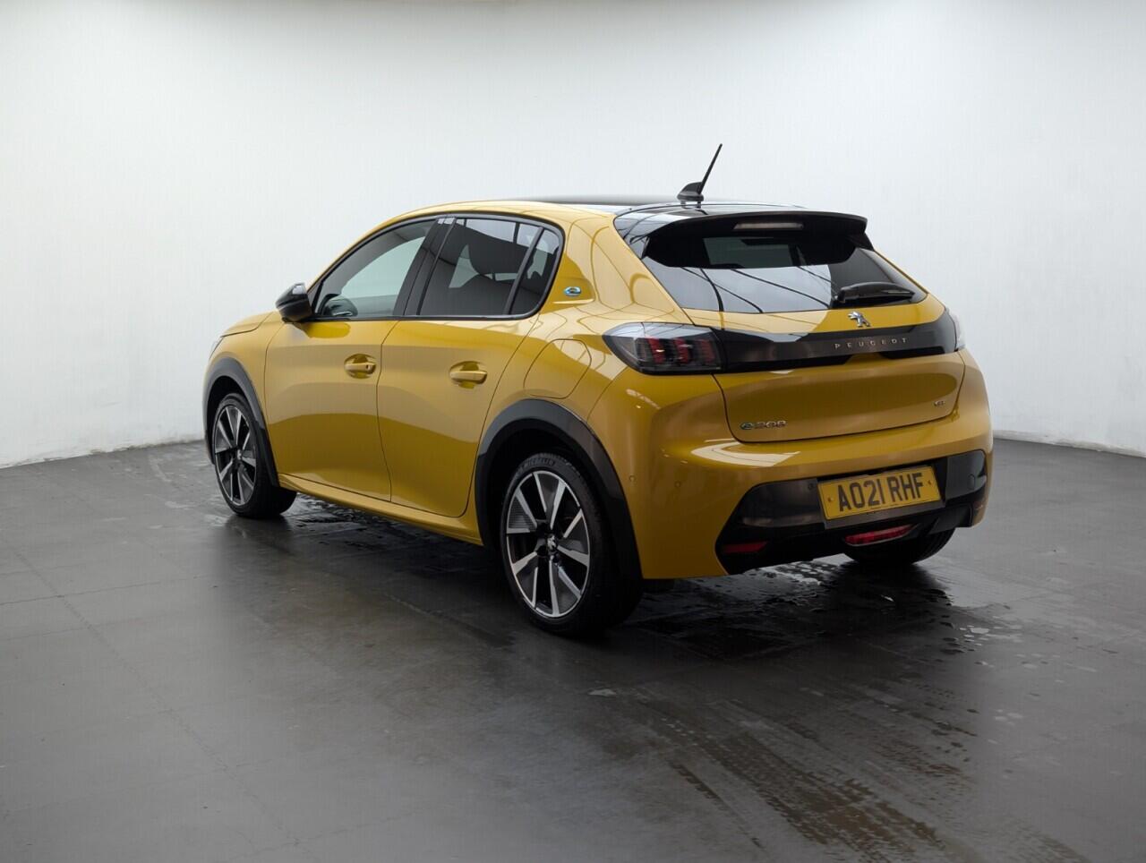 Used Peugeot E-208 2021 for sale - 76781802: Photo 6