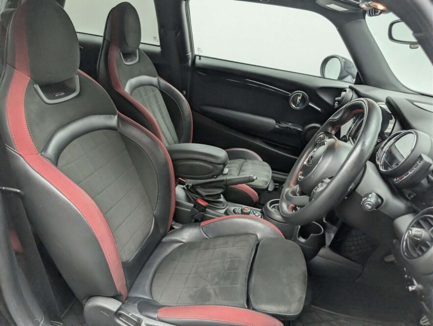 Used MINI Hatch 2019 for sale - 77714347: Photo 12