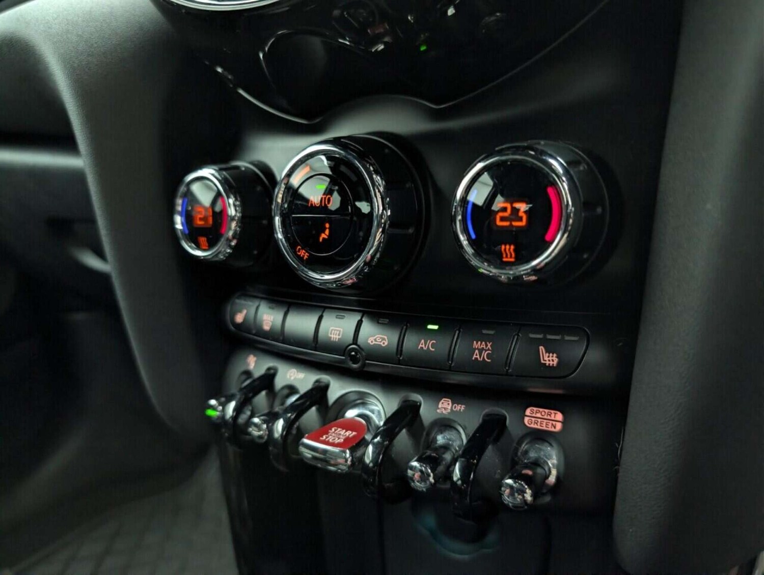 Used MINI Hatch 2019 for sale - 77714347: Photo 17