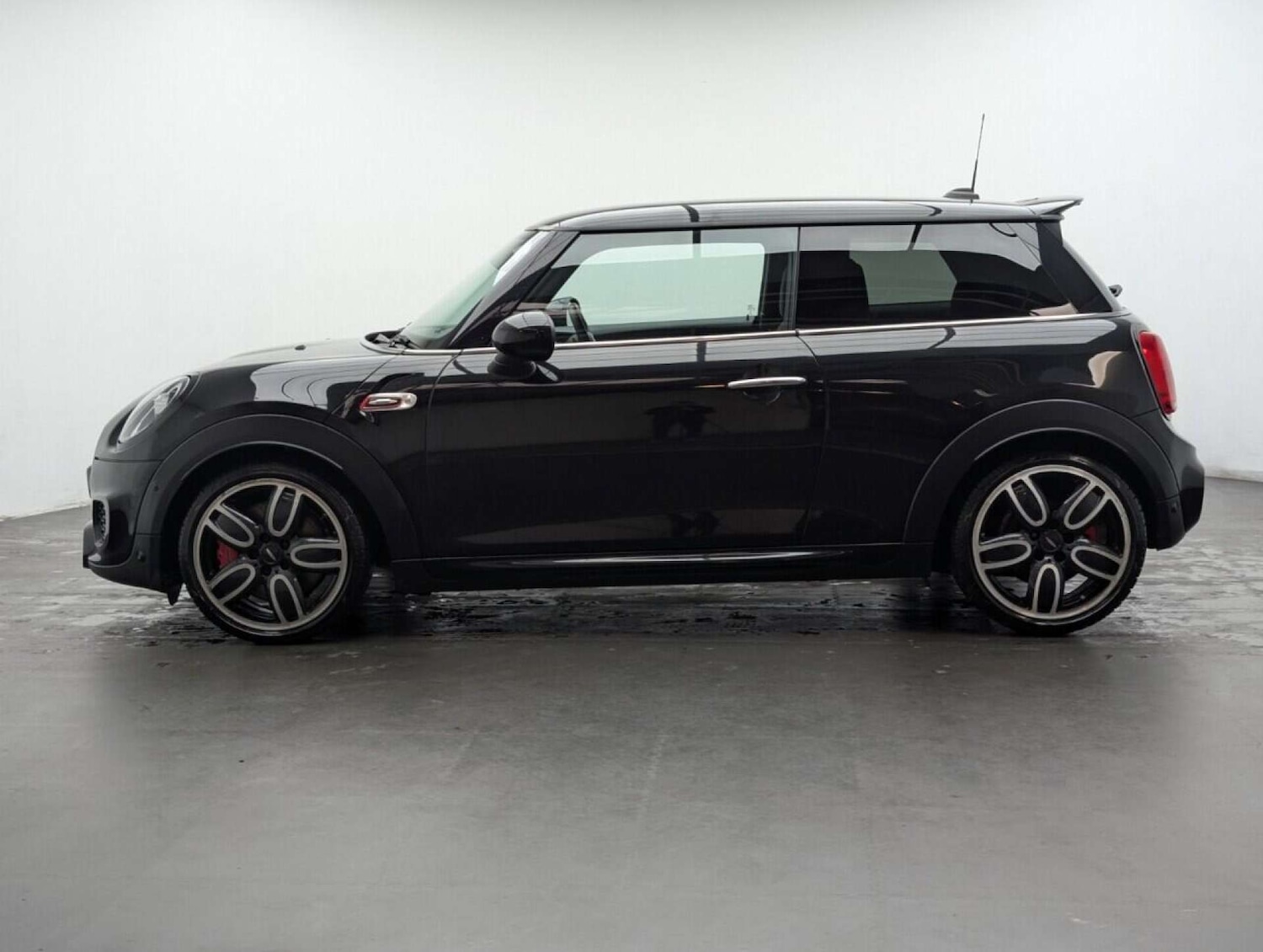 Used MINI Hatch 2019 for sale - 77714347: Photo 5