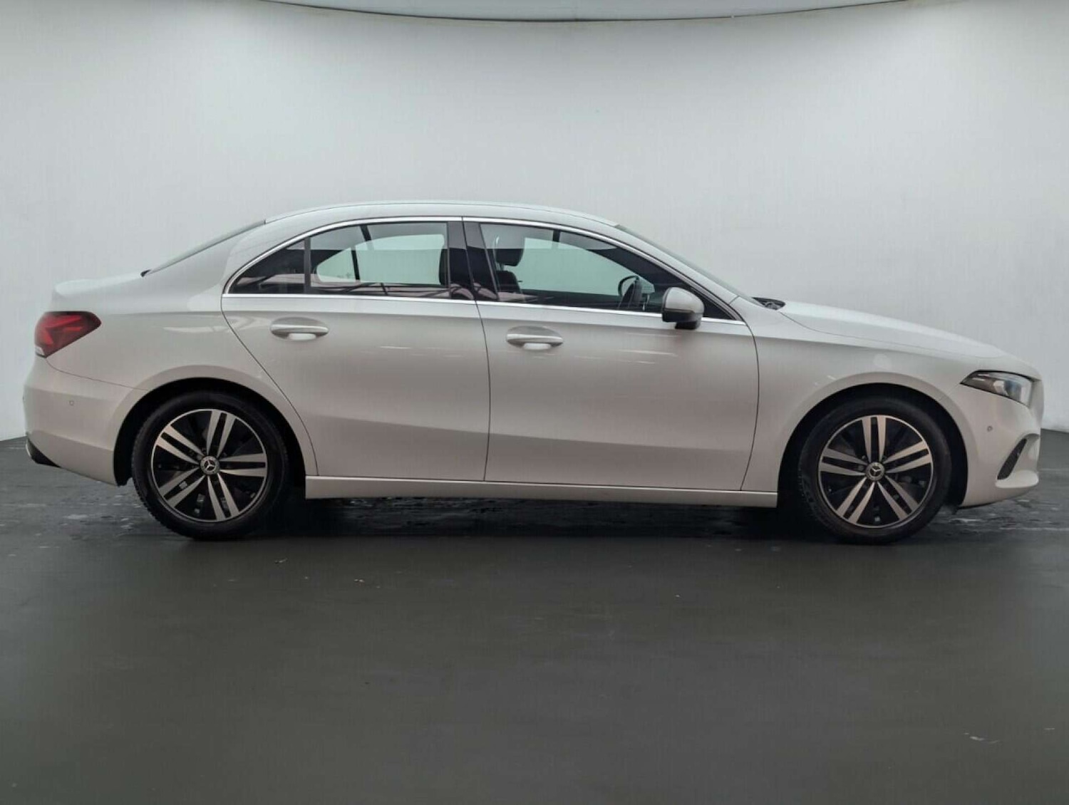 Used Mercedes-Benz A-Class 2021 for sale - 77713787: Photo 9