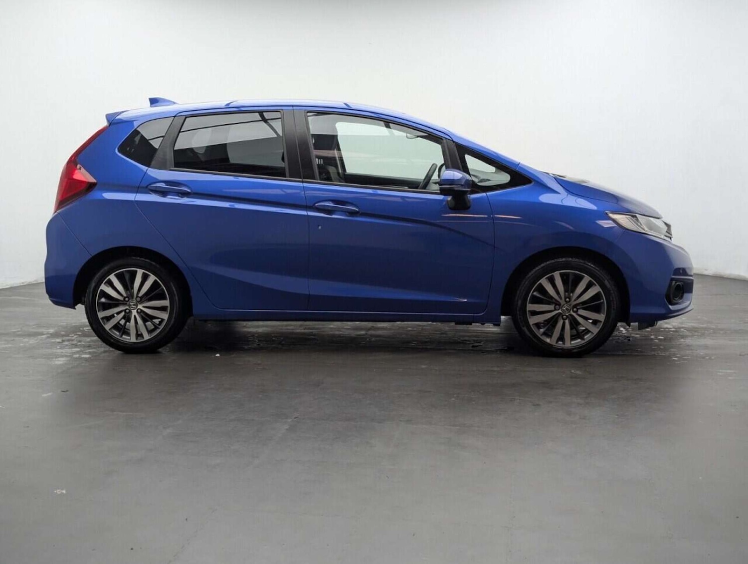 Used Honda Jazz 2019 for sale - 77981663: Photo 11