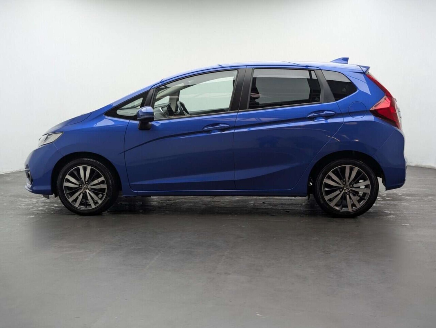 Used Honda Jazz 2019 for sale - 77981663: Photo 6