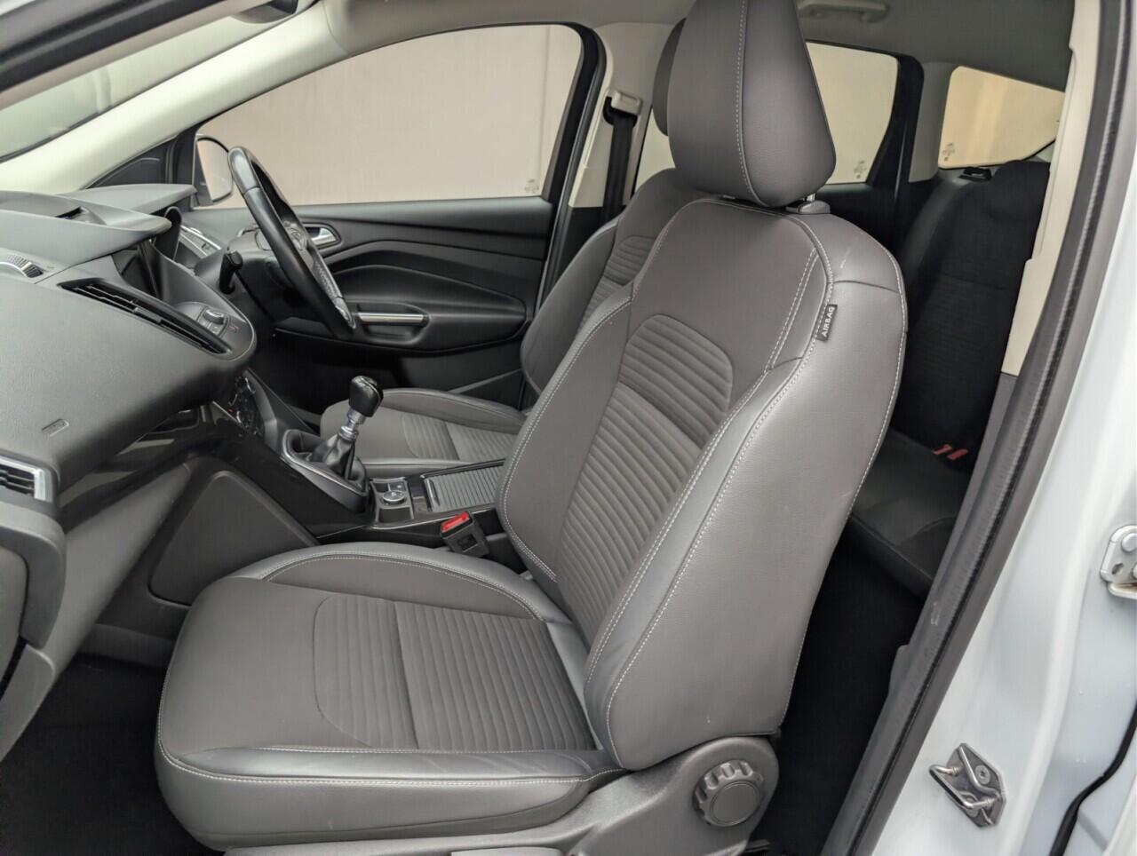 Used Ford Kuga 2018 for sale - 76701502: Photo 27