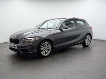 Used BMW 1 Series 2016 for sale - 77714900: Photo