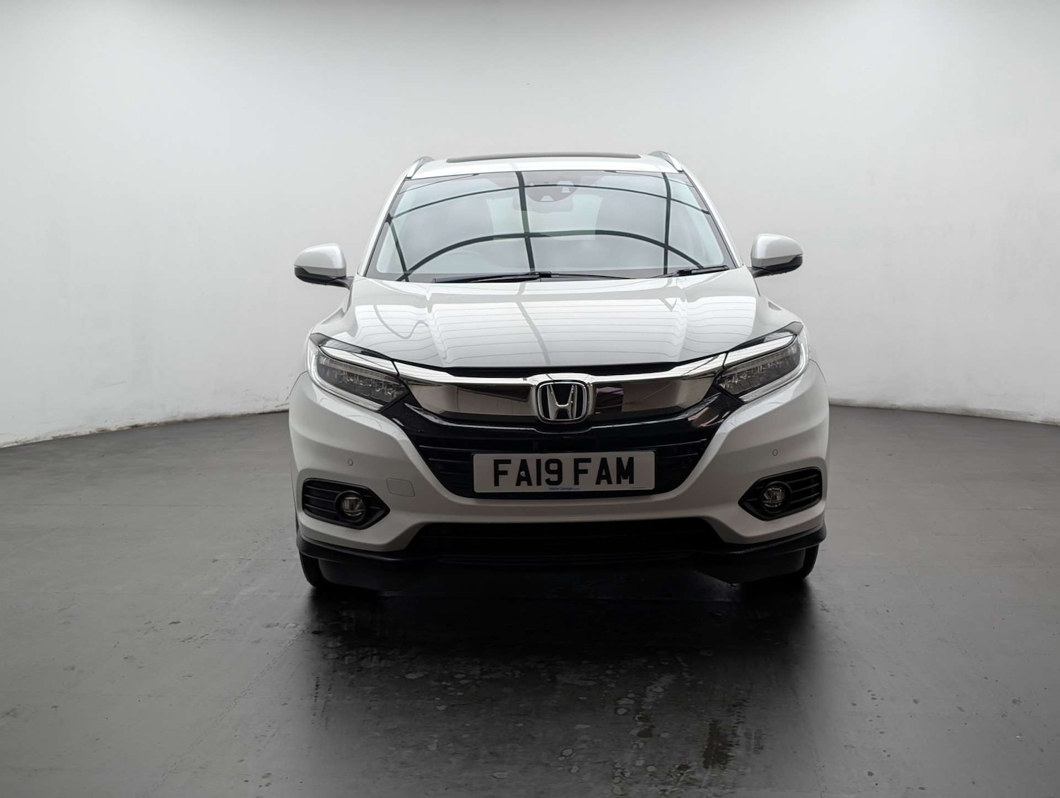 Used Honda HR-V 2019 for sale - 78003806: Photo 2