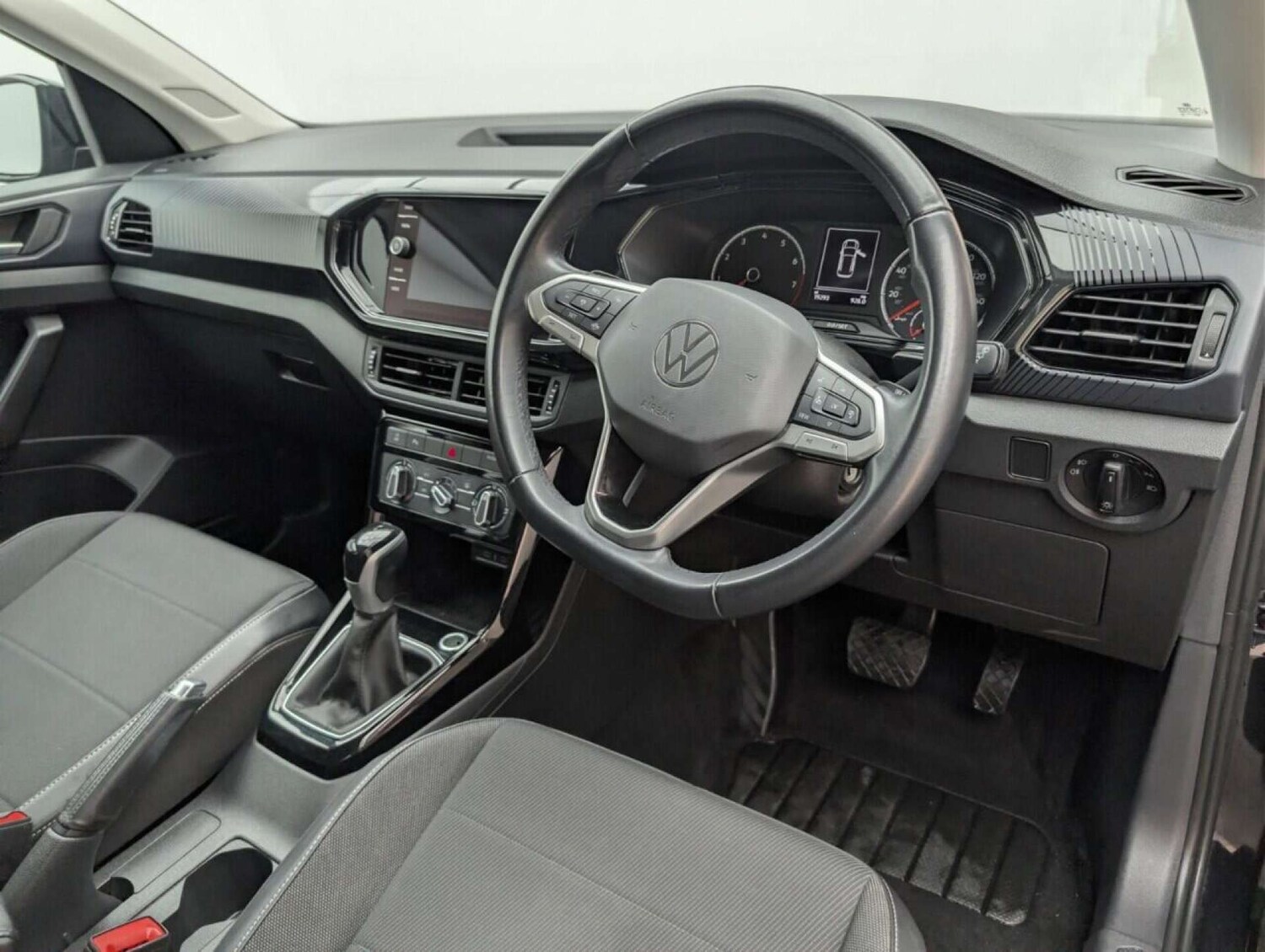 Used Volkswagen T-Cross 2022 for sale - 77713097: Photo 11