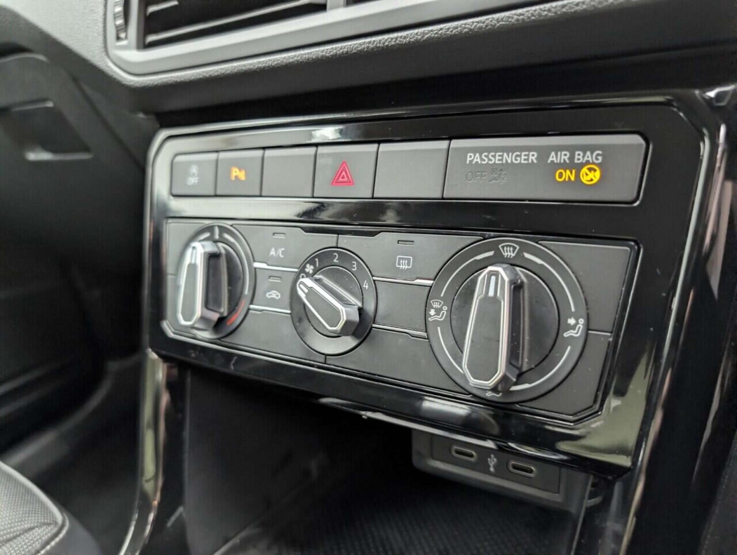 Used Volkswagen T-Cross 2022 for sale - 77713097: Photo 16