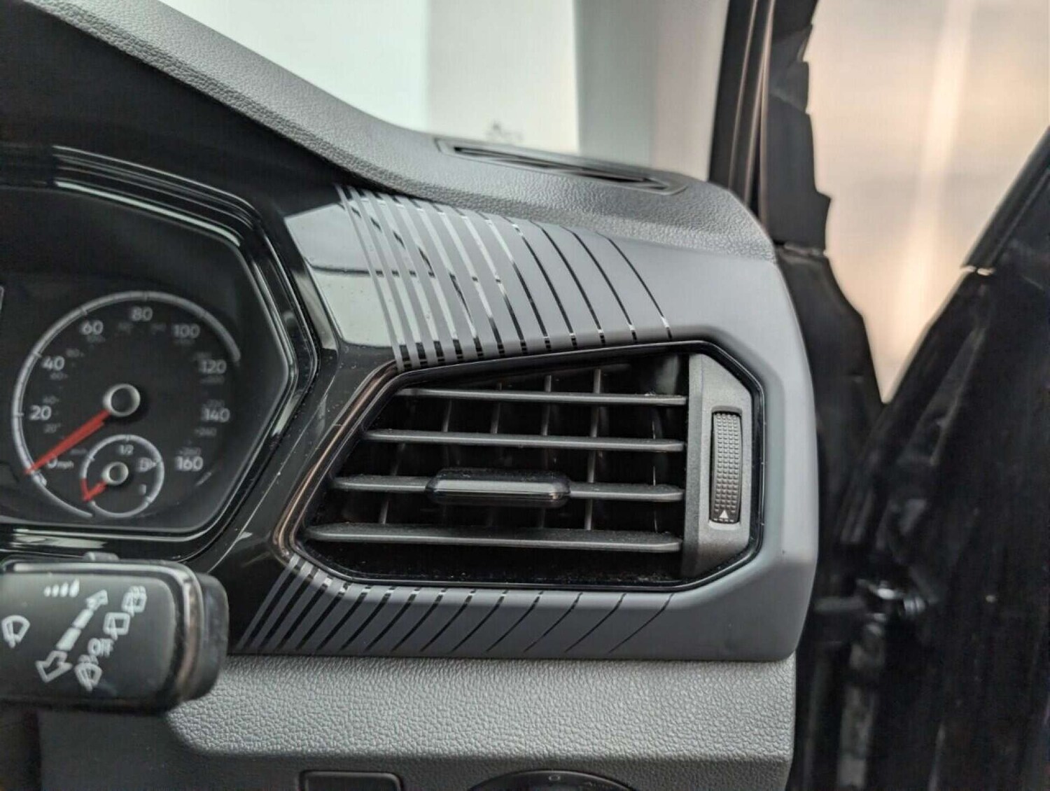 Used Volkswagen T-Cross 2022 for sale - 77713097: Photo 21