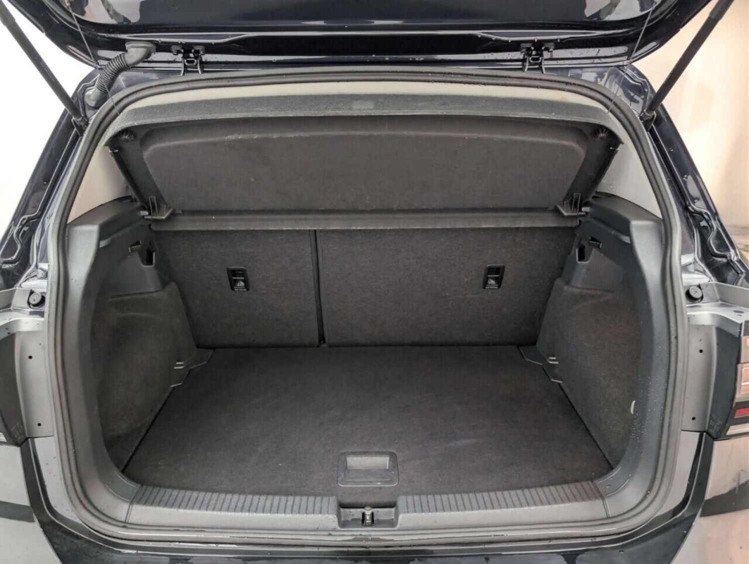 Used Volkswagen T-Cross 2022 for sale - 77713097: Photo 26