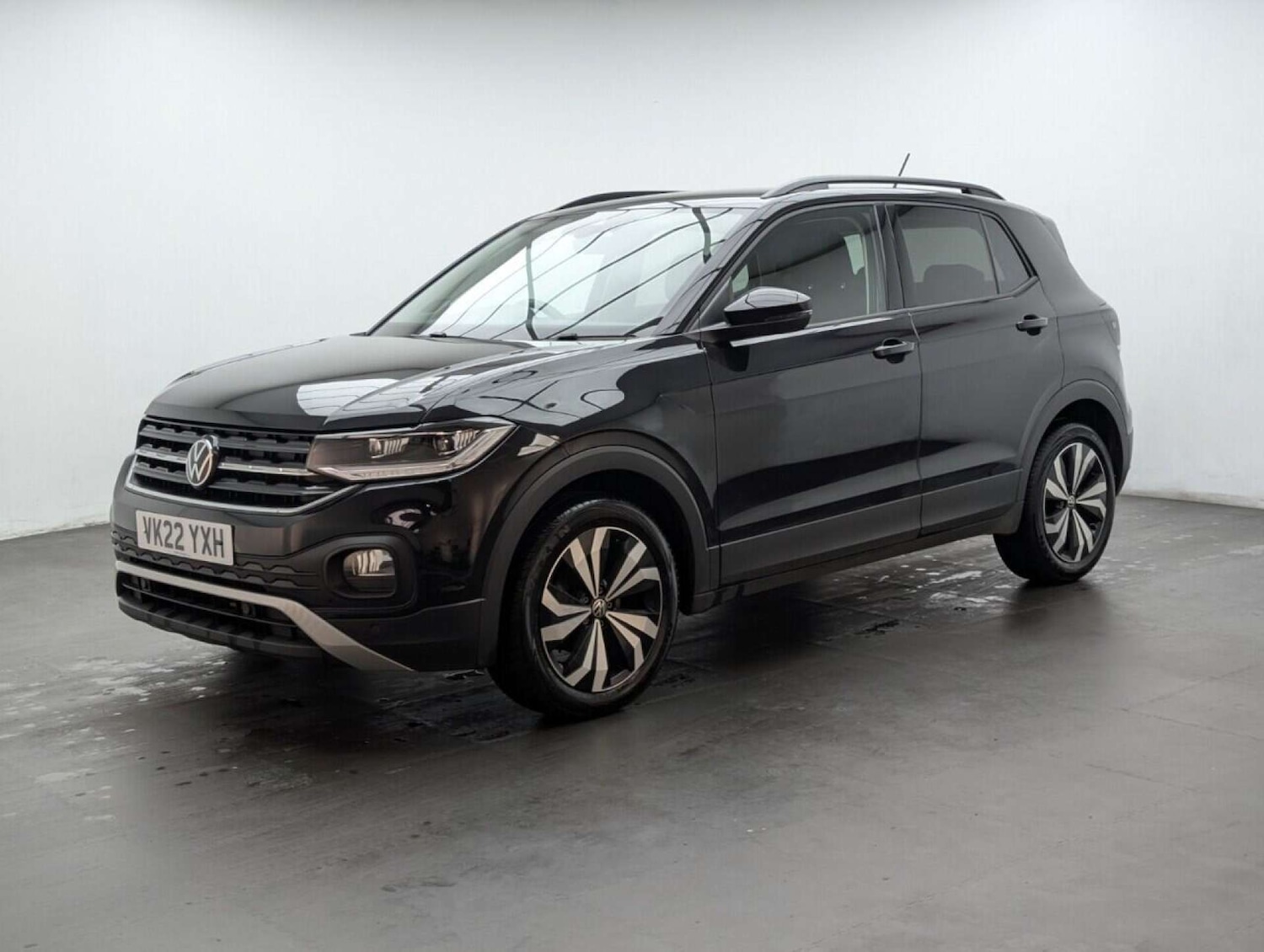 Used Volkswagen T-Cross 2022 for sale - 77713097: Photo 4