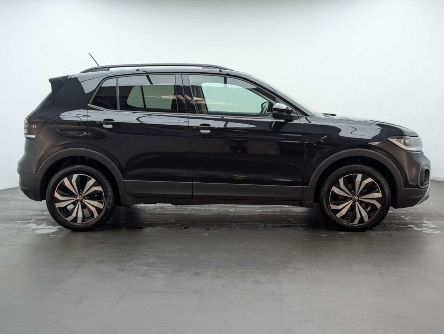 Used Volkswagen T-Cross 2022 for sale - 77713097: Photo 9
