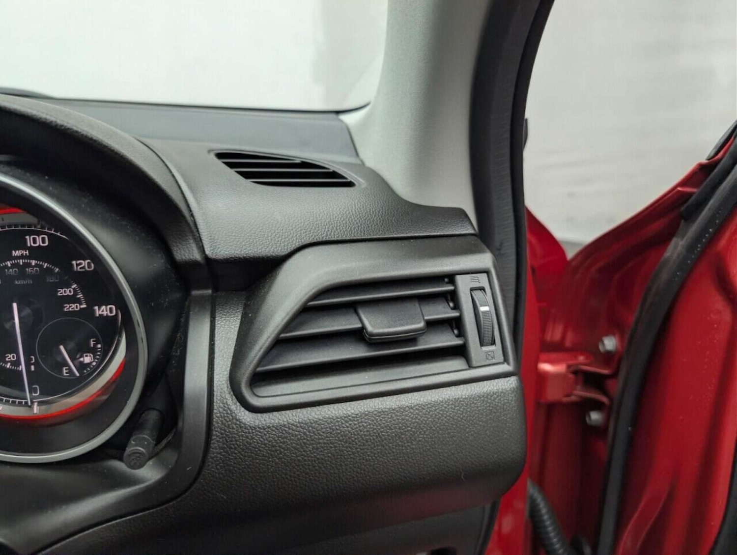 Used Suzuki Swift 2020 for sale - 77714735: Photo 29