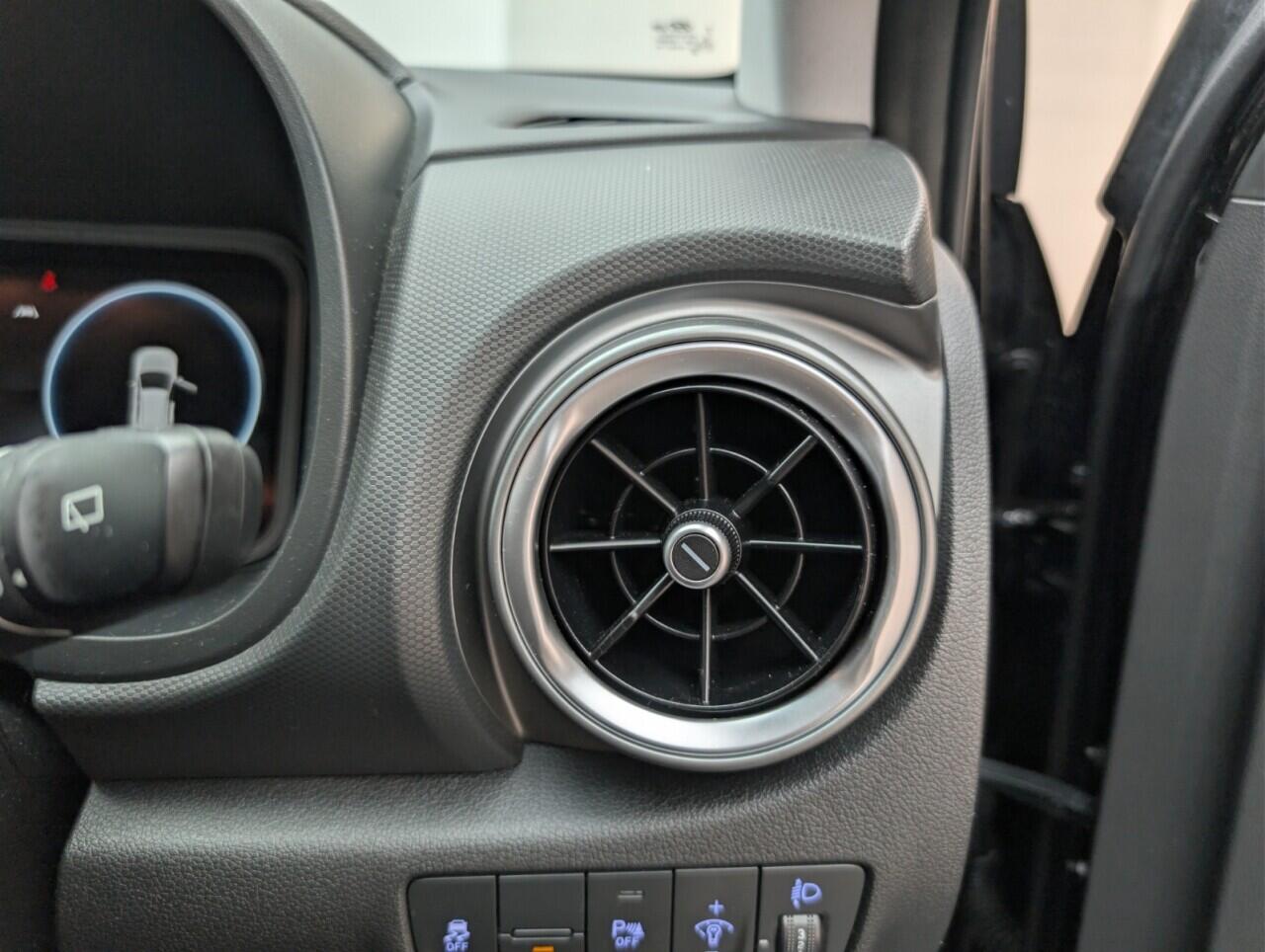 Used Hyundai KONA 2023 for sale - 76645250: Photo 22