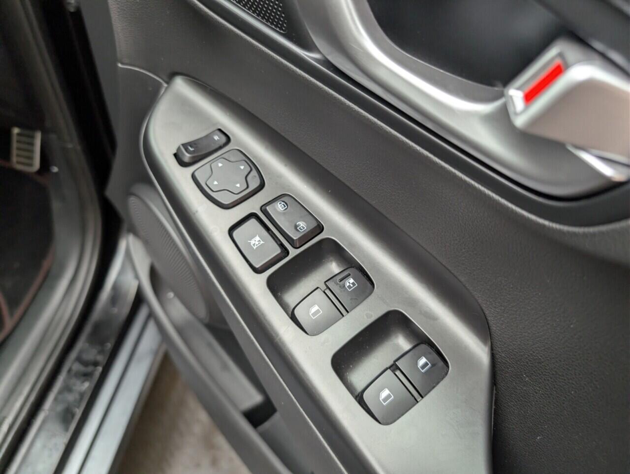 Used Hyundai KONA 2023 for sale - 76645250: Photo 23