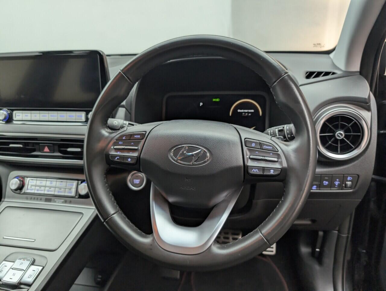 Used Hyundai KONA 2023 for sale - 76645250: Photo 24