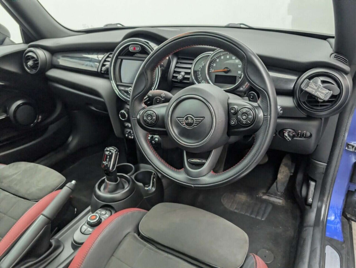 Used MINI Hatch 2018 for sale - 77713139: Photo 11