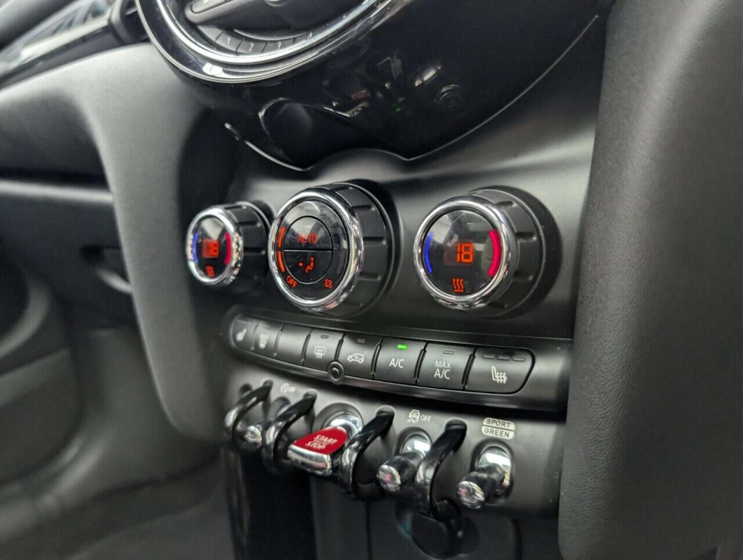 Used MINI Hatch 2018 for sale - 77713139: Photo 15