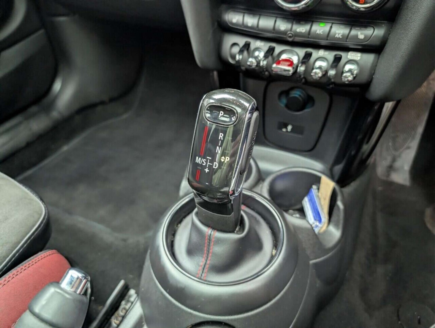 Used MINI Hatch 2018 for sale - 77713139: Photo 16