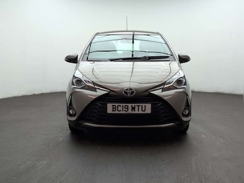 Used Toyota Yaris 2019 for sale - 79504320: Photo
