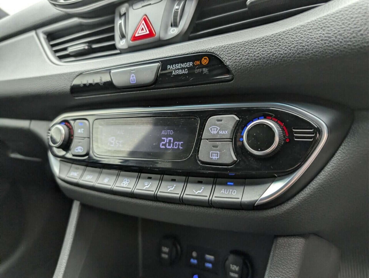 Used Hyundai i30 2018 for sale - 77714872: Photo 17