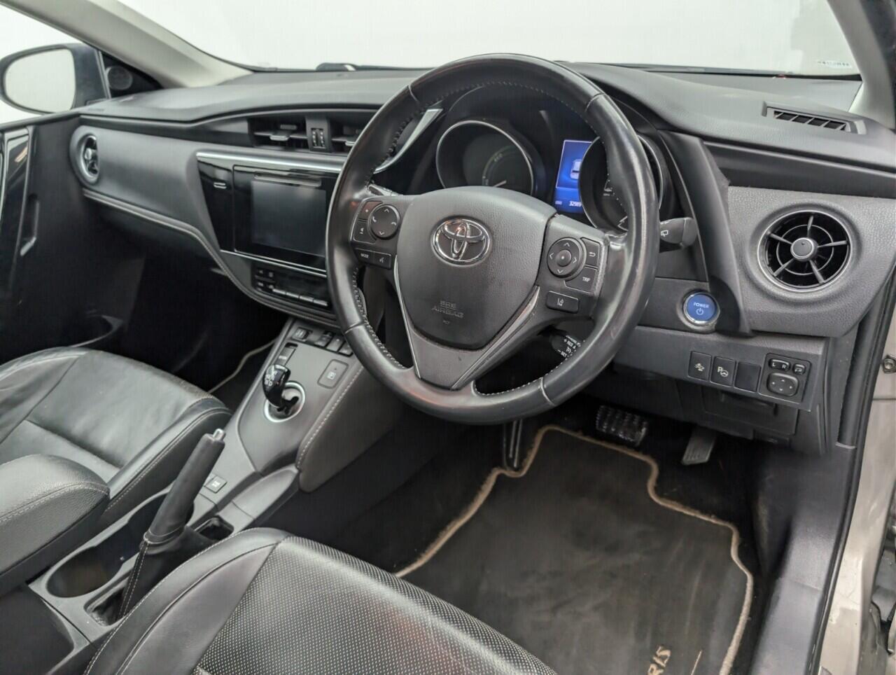Used Toyota Auris 2018 for sale - 77091646: Photo 23