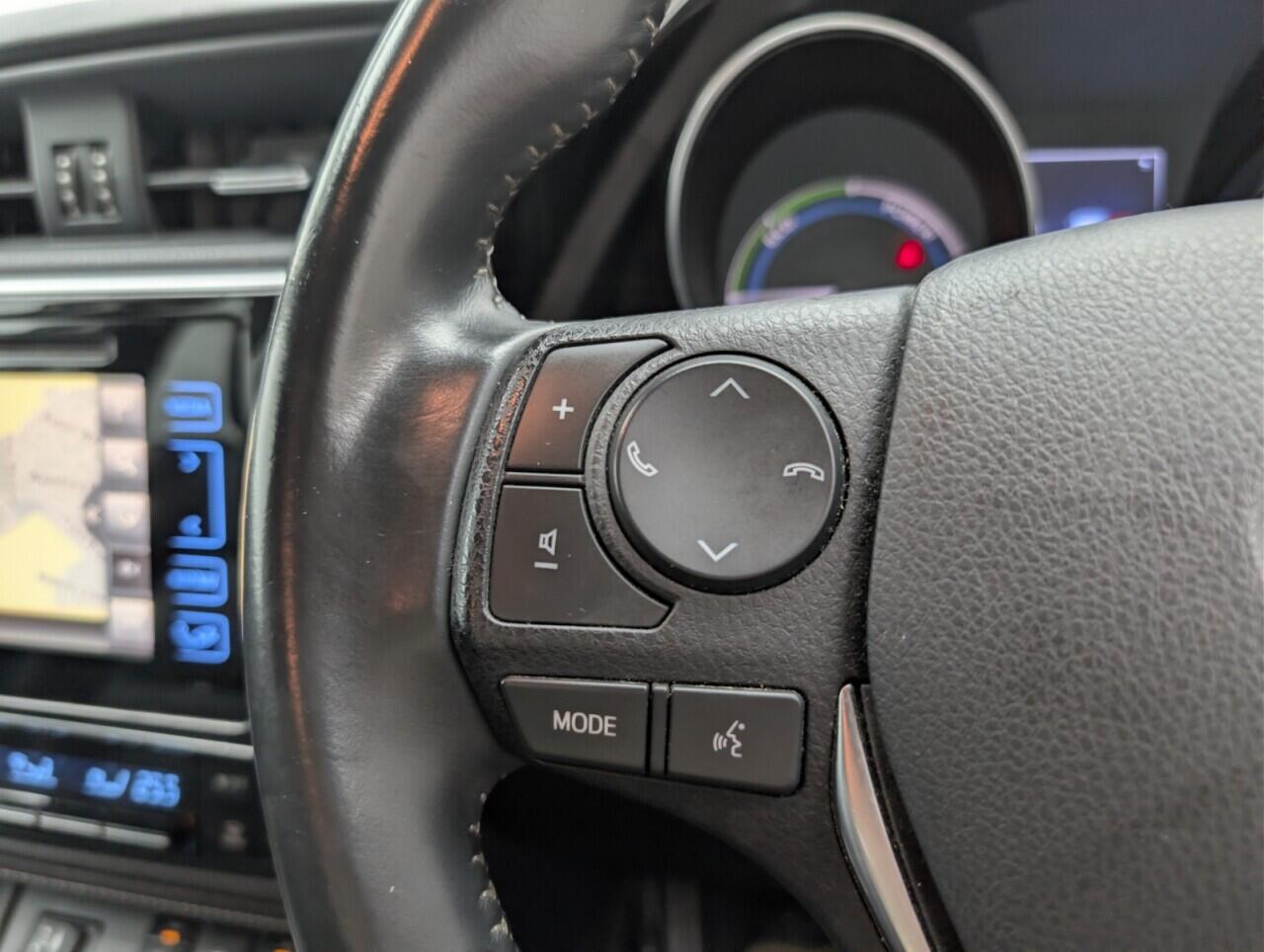 Used Toyota Auris 2018 for sale - 77091646: Photo 32